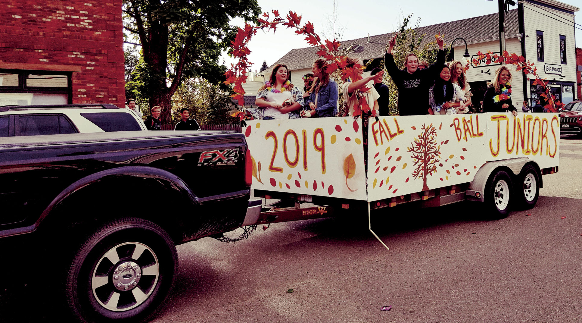 parade returns to Niwot Left Hand Valley Courier